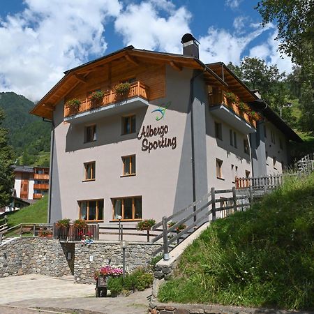 Albergo Sporting Peio Fonti Bagian luar foto