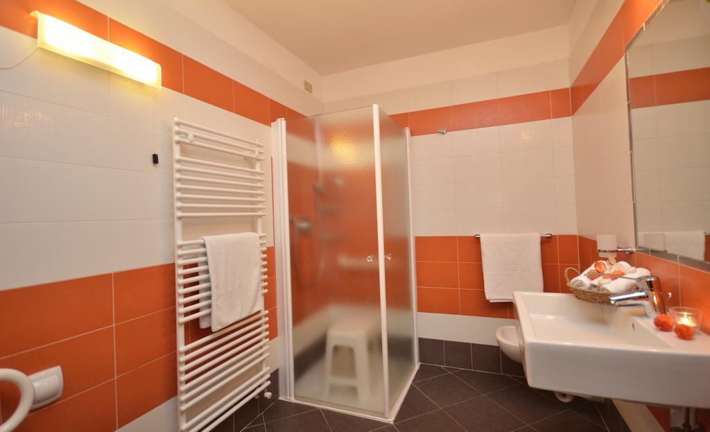 Albergo Sporting Peio Fonti Bagian luar foto