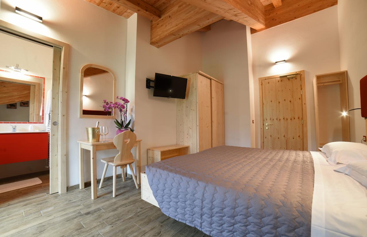 Albergo Sporting Peio Fonti Bagian luar foto